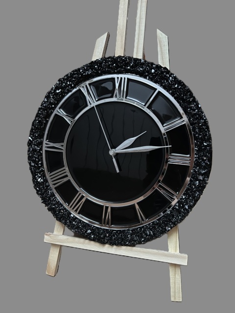 Zegar czarny kryształ